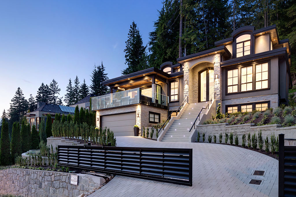 4955 Chalet Place - custom home builder Vancouver